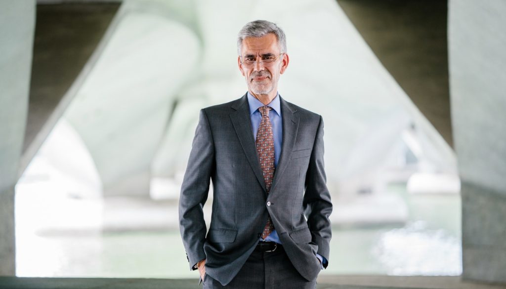 pexels-mentatdgt-1138903